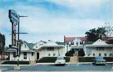 Culpeper Terrace Motel Culpeper VA Virginia Parked Cars c.1950's Postcard D179 picture
