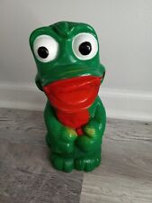 VINTAGE 1971 Green FROG With Lollipop Bank - New York Vinyl Products Corp. 13