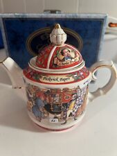 Sadler Pickwick Papers Charles Dickens Tea Pot picture