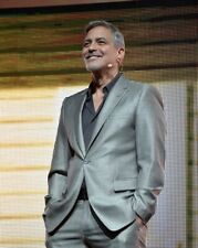 GEORGE CLOONEY 8X10 GLOSSY PHOTO PICTURE IMAGE #5 picture