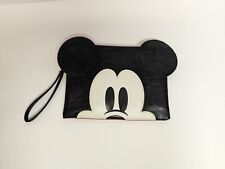 Loungefly x Disney | Mickey Mouse Face Wristlet picture