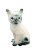 Siamese Cat with Blue Eyes Figurine picture