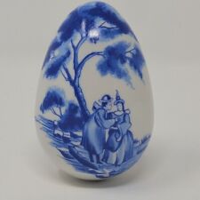 The Franklin Mint Egg Blue White Porcelain Collectible Dutch 3