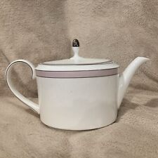 VERA WANG Pink Duchesse Wedgwood Teapot, England 1759, Bone China 6