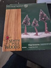 Dept 56 : NORTH POLE WOODS - PINEWOOD TREES (small x3) - #56.56925 Boxed picture