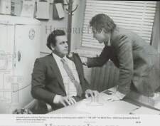 1982 Press Photo Armand Assante confronts Paul Sorvino in 