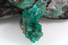 Chivor Specimen with Terminations and Twinning Natural Colombian Emerald picture