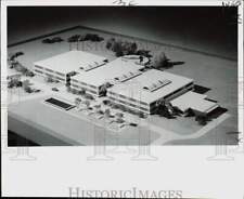 1967 Press Photo Model for John Quincy Adams Junior High School in Metairie, LA picture