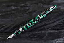 Montegrappa Elmo 01 Fountain Pen in Emerald Green Limited Edition - Fine - NEW picture