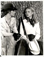 LG25 1983 Original CBS Photo LINDSAY WAGNER MICHELLE PFEIFFER in CALLIE & SON picture