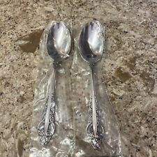 2 REED & BARTON ROYAL MAJESTY SERVING SPOONS LUXURY STAINLESS FLATWARE RETIRED picture