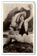 Risqué Flapper pinup RPPC Mack Sennett BATHING BEAUTIES 1918 hollywood Movies picture