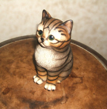 The Harvey Knox Kingdom Ceramic Sitting Tabby Cat Figurine  5