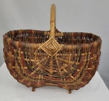 Vintage Extra Large Gathering Basket Butt Basket with Handle & Feet Tri Color picture