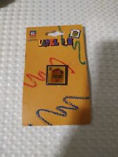 CRAYOLA CRAYONS POSTAGE STAMP LAPEL PIN ON CARD USPS HALLMARK ENSEMBLE picture