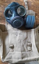 WW2 Gas Mask W/canvas Bag..authentic   1943 picture