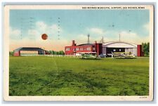 Des Moines Iowa IA Postcard Des Moines Municipal Airport Airplane 1940 Vintage picture