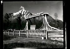 LG38 1935 2nd Gen Photo AMERICAN RANCH HOME AT BASE OF ALASKAN MOUNTAIN RANGE picture