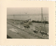 Photo WK2 Stalingrad Destroyed Station Locomotive Wagon Train on The Wolga X70 picture