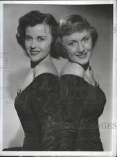 1950 Press Photo Marion Bye and Sylvia picture