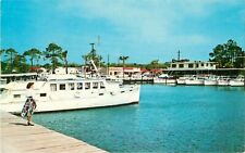 c1950s Smith's Yacht Basin, St Andrews, Panama City, Florida Postcard picture
