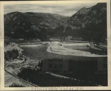 1951 Press Photo Bonneville Dam on Columbia River east of Portland, Oregon picture