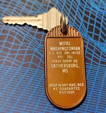 Vintage Motel Washingtonian Room Key & Fob Gaithersburg MD Room #84 picture