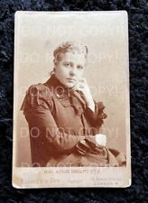 A RARE CDV OF ANNIE BESANT, F.T. S., TAKEN BY ELLIOT & FRY AROUND 1891 -ORIGINAL picture