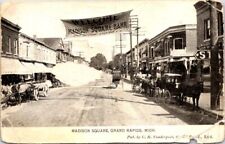 1909, Madison Square, GRAND RAPIDS, Michigan Postcard - C.R. Vanderpool picture