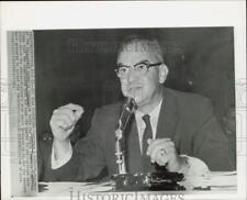 1963 Press Photo Laurence Walrath of ICC speaks at Senate Commerce hearing in DC picture