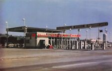 CA, Healdsburg-Laytonville, California, Wittke's Chevron Gas Station picture