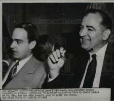 1954 Press Photo Sen Joe McCarthy Laughs At Further Privileges - nef21302 picture