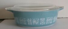 Pyrex Butterprint Baking Dish 1 Pint 471 White on Turquoise + Lid 1950's Logo picture