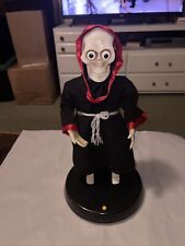 2002 Gemmy I'M LOSING MY HEAD Singing Dancing Animated Halloween Skeleton picture