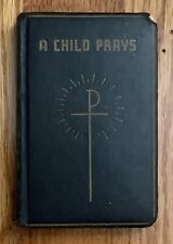 1946 A Child Prays First Communion Book John P Daleiden Co. Prayerbook 4.5” x 3” picture