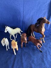 Lot of 6 Plastic Toy Horses Just Play Kid Kore & 4 Unbranded Play Horses. picture