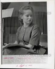 1962 Press Photo Concert violinist Penny Ambrose. - hpw16946 picture