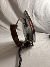 Vtg Durabilt Automatic Folding Travel Iron Model 401 Winsted - Heats up fast picture
