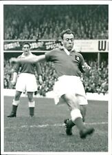 1957 - SAUNEERS ROW FOOTBALL WEST BROM NOWHEN T... - Vintage Photograph 3858847 picture