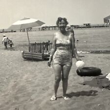 VINTAGE PHOTO Curvy woman on the beach Original Snapshot 1950s Bikini Seaside picture