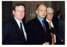 1999 UK Press Photo WILLIAM HAGUE, DAVID TRIMBLE, SEAMUS MALLON MP SDLP Tory kg picture