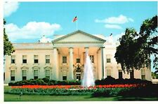 Postcard The White House President's Home Government Building Washington DC picture