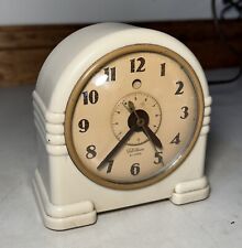 Telechron Model 7H125 Art Deco Electric Plug In Bakelite?? Plastic? Alarm Clock picture