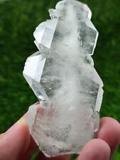 82-gm Chlorite Faden Quartz Crystal with nice luster & formation - Pakistan picture