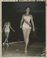 1977 Press Photo Mrs. Roger Carroll when she competed as Miss Minnesota in 1956 picture