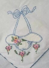 Vintage Embroidered TABLECLOTH ~ 32