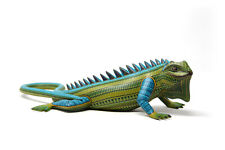 Oaxaca Alebrije Lizard | Mexican hand painted wood carving art reptile iguana picture