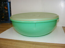 Vintage Tupperware Large Fix N Mix Green Bowl #274 Clear Lid #224 Tight picture