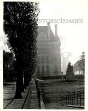 1967 Press Photo Buildings and Fog at Tuileries Gardens in Paris, France picture