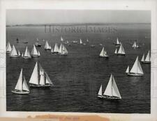 Press Photo Class B Yachts at Brenton Reef Lightship Race in Rhode Island picture
